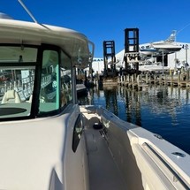 Grady-White Canyon 376