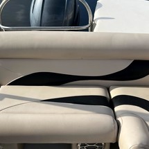 Hurricane fundeck 232