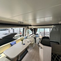 Azimut 66