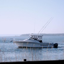 Grady-White Express 330