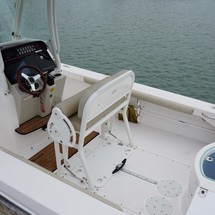 Everglades 243 cc