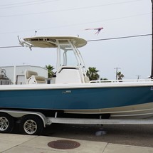 Everglades 243 cc