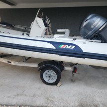 Ab inflatables nautilus 12 dlx rib