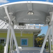 Sea Ray hunt ultra 211