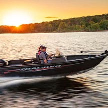 Tracker Pro Guide V-16 SC