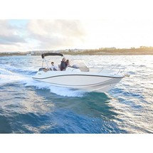 Quicksilver Activ 675 Open
