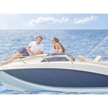 Quicksilver Activ 555 Cabin