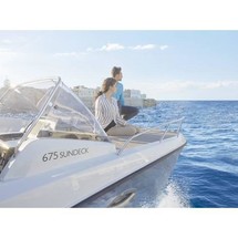 Quicksilver Activ 675 Sundeck