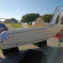 Invictus 190 FX