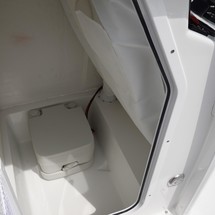 Sea Ray hunt ultra 211