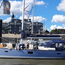 Hanse 455