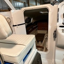 Glacier bay isle runner blue hull 2670