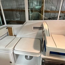 Glacier bay isle runner blue hull 2670