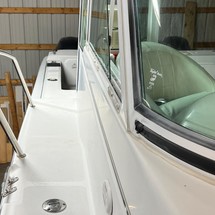 Glacier bay isle runner blue hull 2670