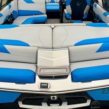 Malibu Wakesetter 23 LSV