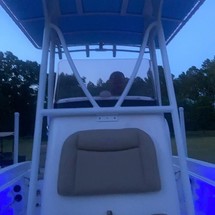 Nauticstar 211