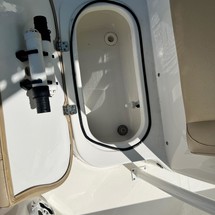Nauticstar 211
