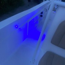 Nauticstar 211