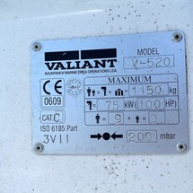 Valiant 520