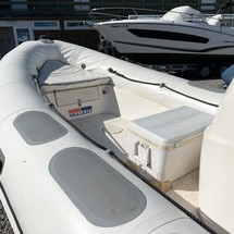 Valiant 520