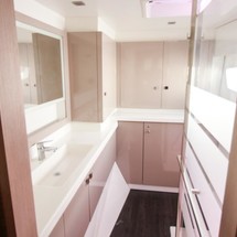 Fountaine Pajot Astréa 42
