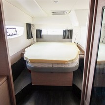 Fountaine Pajot Astréa 42