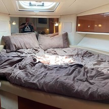 Sea Ray 330 Sundancer