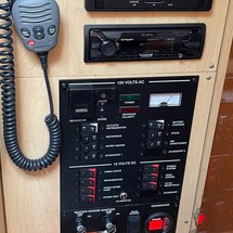 Sea Ray 330 Sundancer