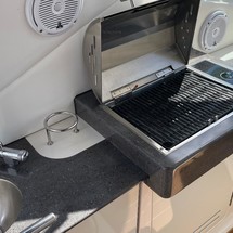 Sea Ray 330 Sundancer
