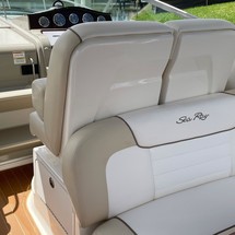 Sea Ray 330 Sundancer