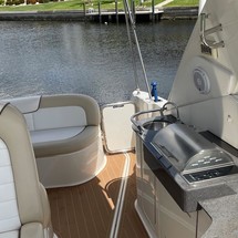 Sea Ray 330 Sundancer