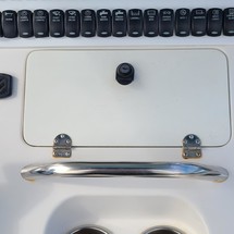 Fountain 38 center console te