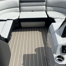60 x 16 tri-toon passenger vessel