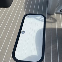 60 x 16 tri-toon passenger vessel