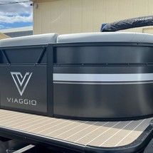 60 x 16 tri-toon passenger vessel