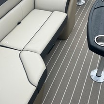 60 x 16 tri-toon passenger vessel
