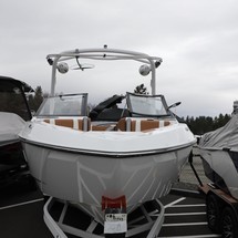 Malibu Wakesetter 25 LSV