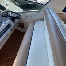 Sea Ray 330 Sundancer