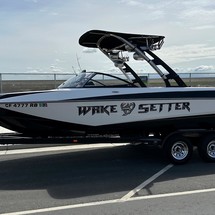 Malibu Wakesetter 23 LSV