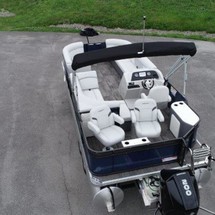 Larson LX 850 Classic SF