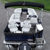 Larson LX 850 Classic SF