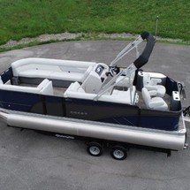 Larson LX 850 Classic SF