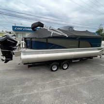 Larson LX 850 Classic SF