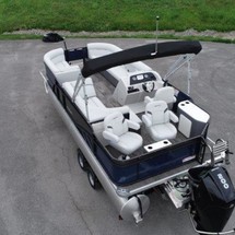 Larson LX 850 Classic SF