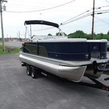 Larson LX 850 Classic SF