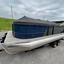 Larson LX 850 Classic SF