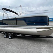 Larson LX 850 Classic SF