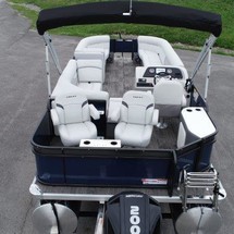 Larson LX 850 Classic SF