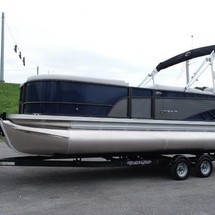 Larson LX 850 Classic SF