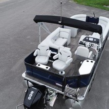 Larson LX 850 Classic SF